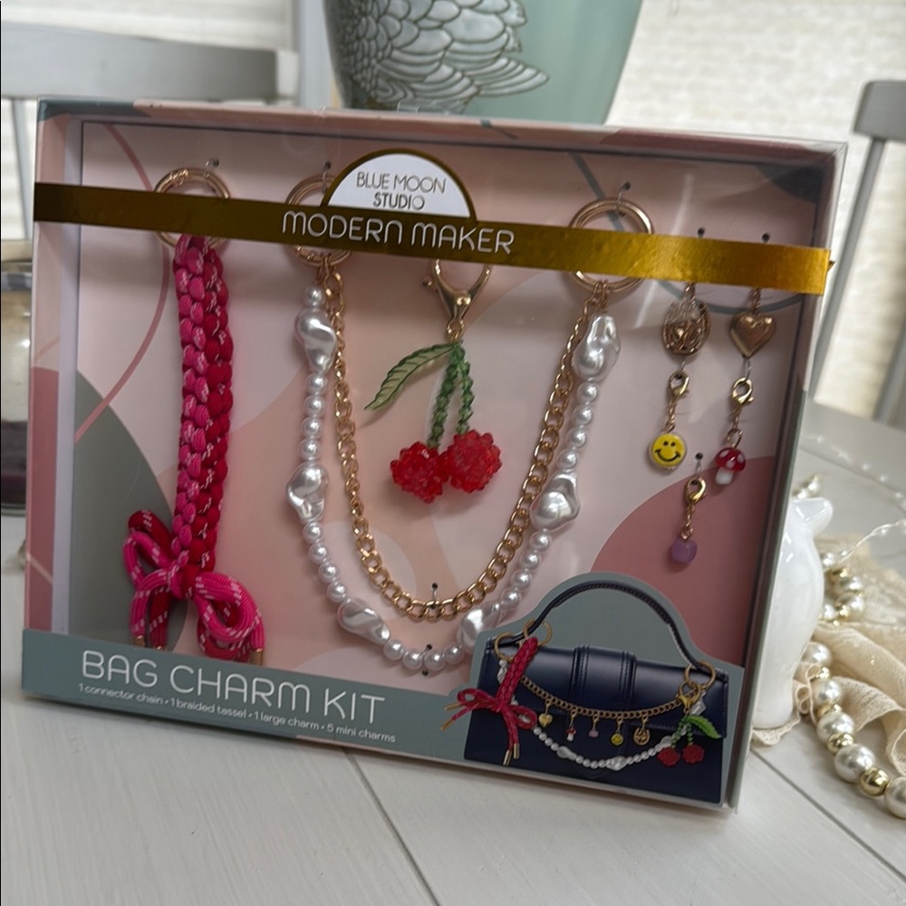 Bag Charm Kit - Gold and Pink